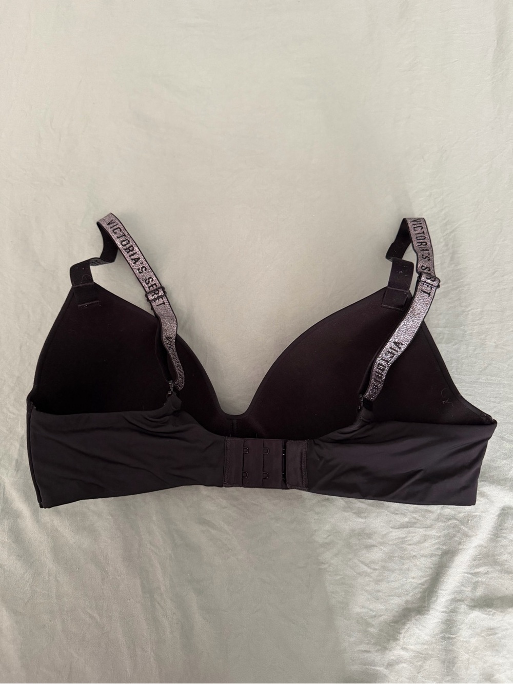 Set of 3 Lightly Lined VS Wireless Bras - Picture 3 of 11